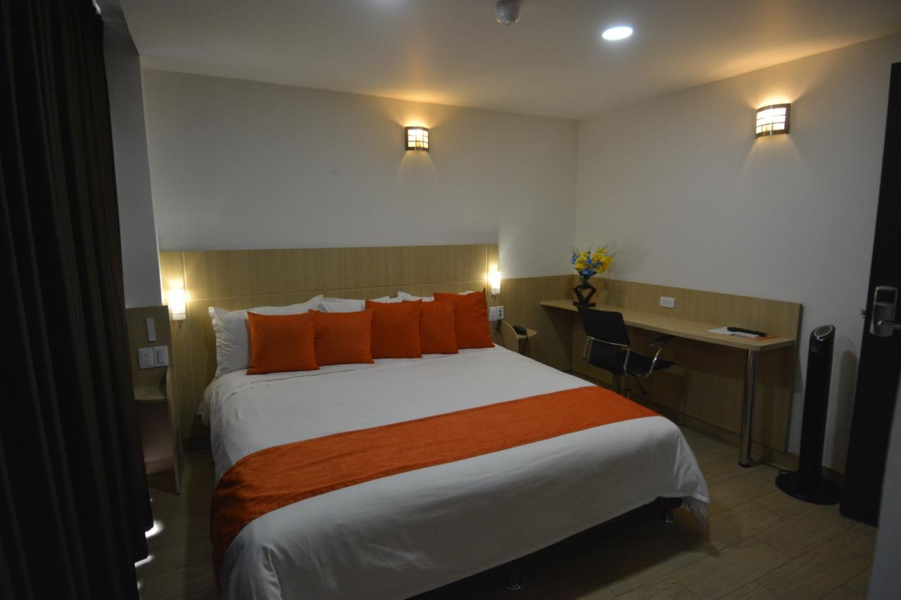 Hotel Granada Plaza Manizales Exterior photo